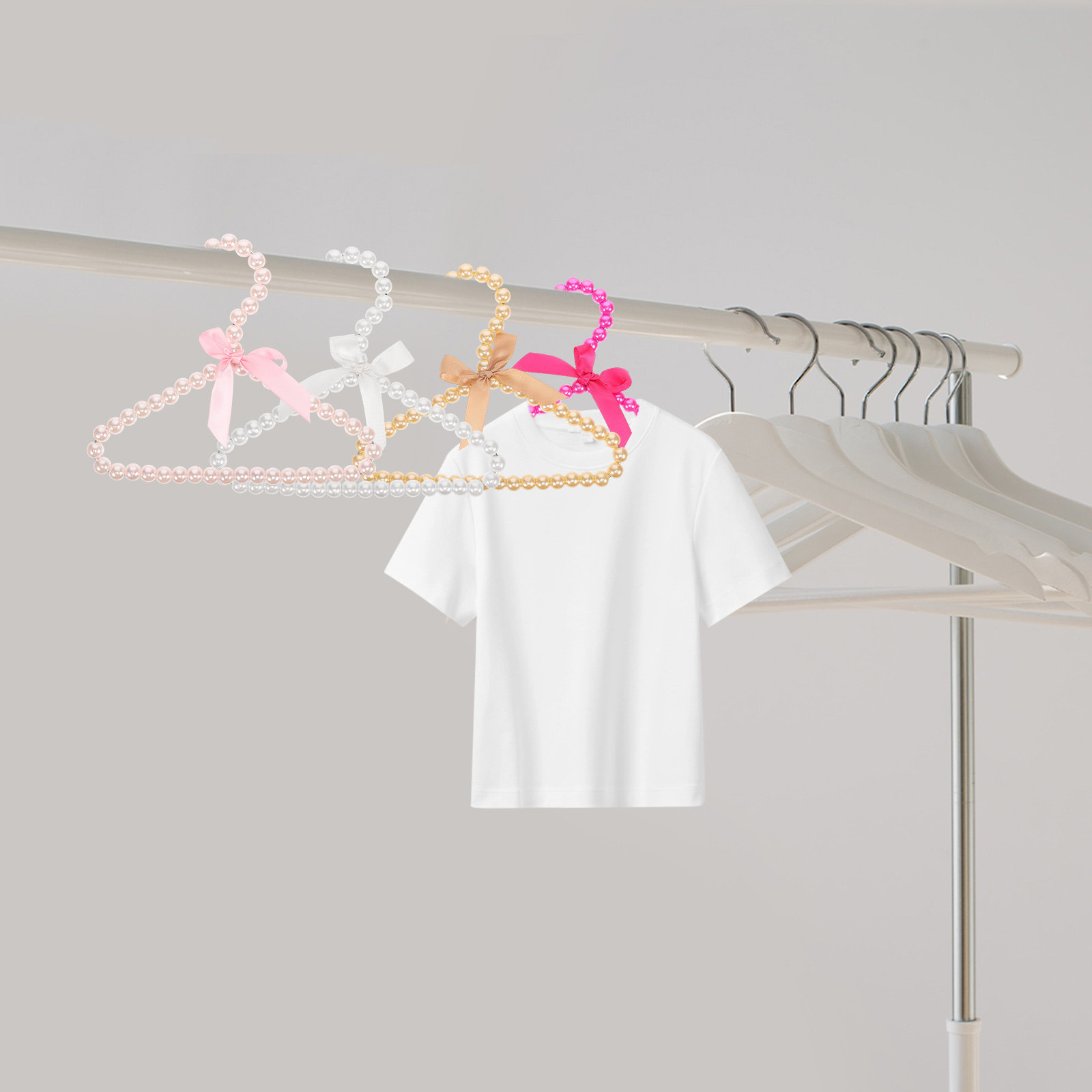 Baby Clothing Unisex - 4 sztuki wieszaków z perełkami dla