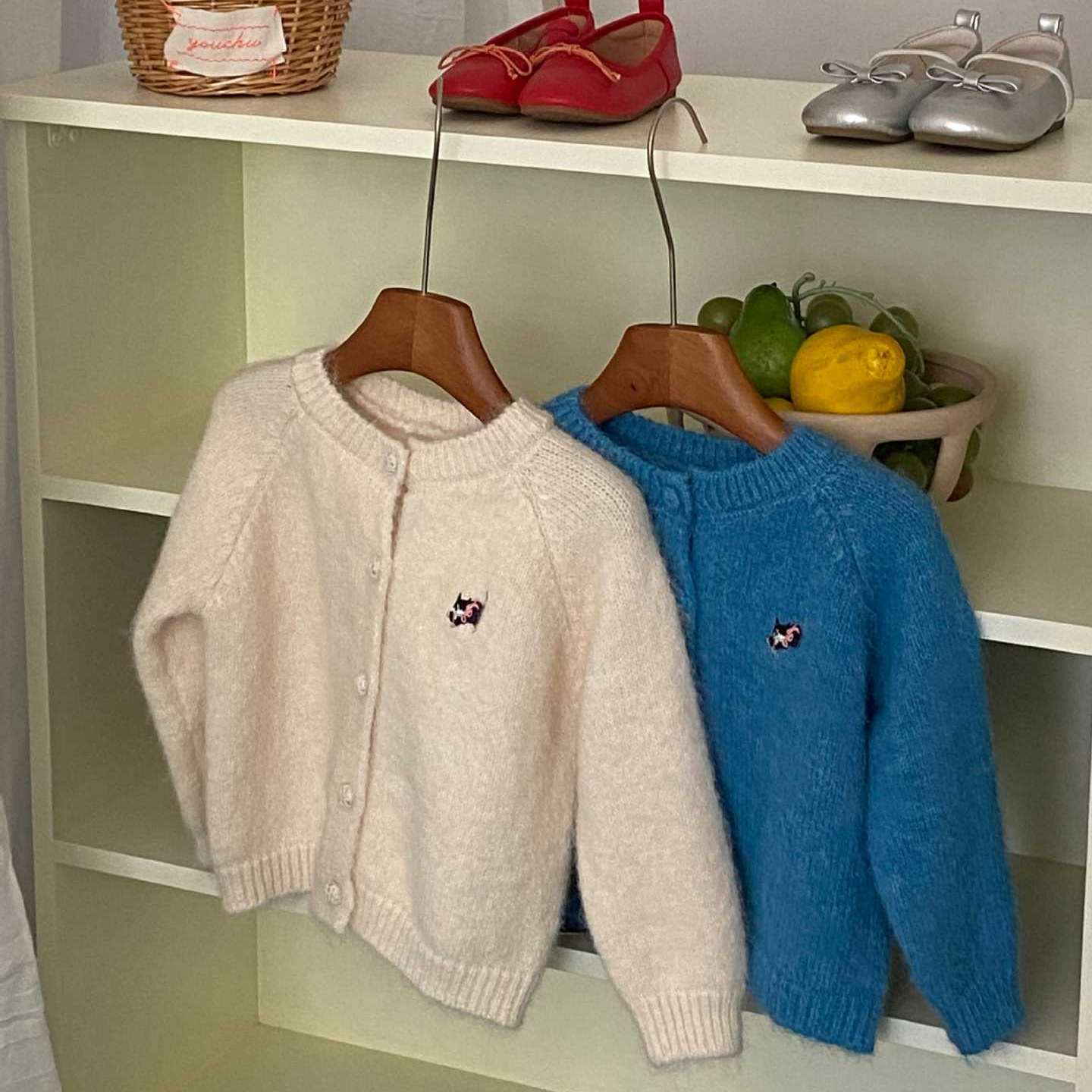 Sweter dziewczęcy 2026 Wiosna  – Knit Cardigan Infant recenzja i cena