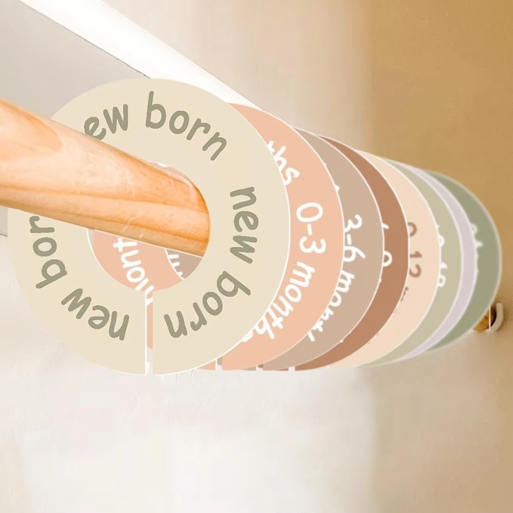 68/9 szt. Organizery do ubrań  – Baby Clothing Hanger Dividers recenzja i cena